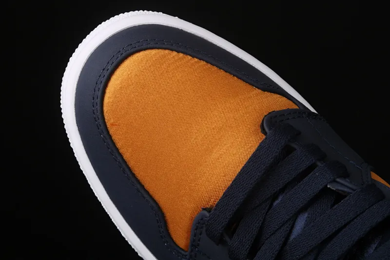 All categories Air Jordan Jordan series basketball shoes Air Jordan 1 Mid Air Jordan 1 Mid AJ1 Joe 1 blue gold silk basketball shoes 852542-401